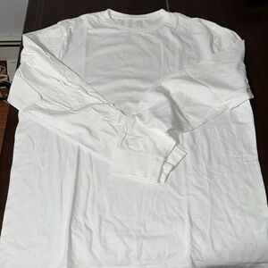 Broken In J. Crew Long Sleeves T-shirt